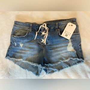 NWT 27 Billabong Lite Hearted Shorts
